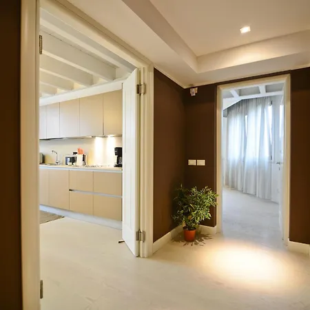 La Fontaine Ξενοδοχείο με διαμερίσματα Λίντο της Βενετίας