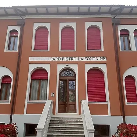 Aparthotel La Fontaine 4*