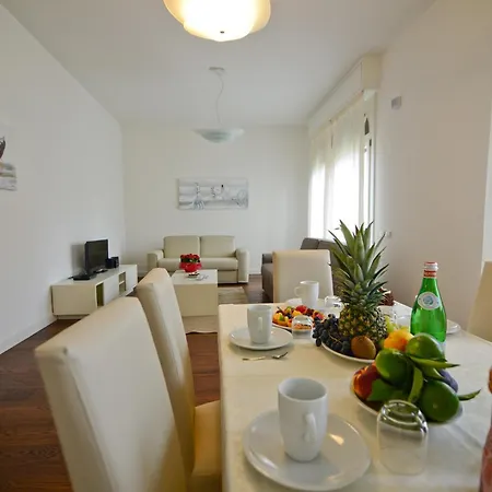 La Fontaine Venedik-Lido