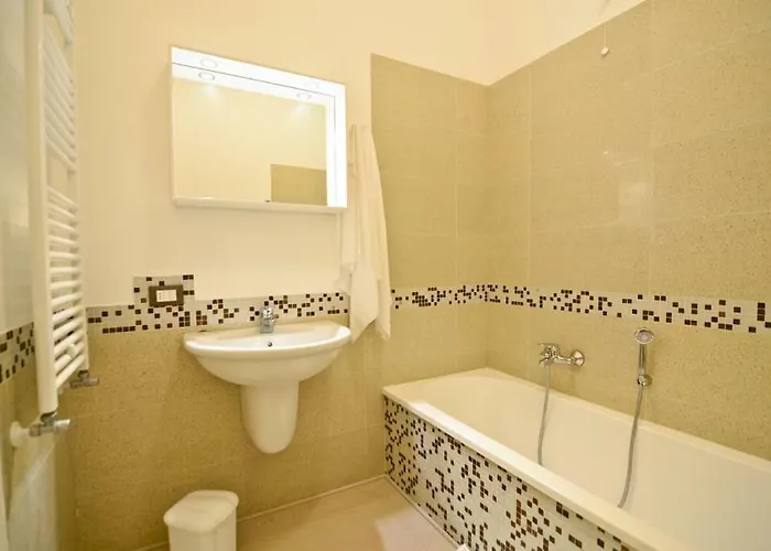 Lägenhetshotell La Fontaine 4*