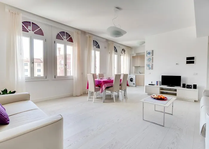 Lägenhetshotell La Fontaine